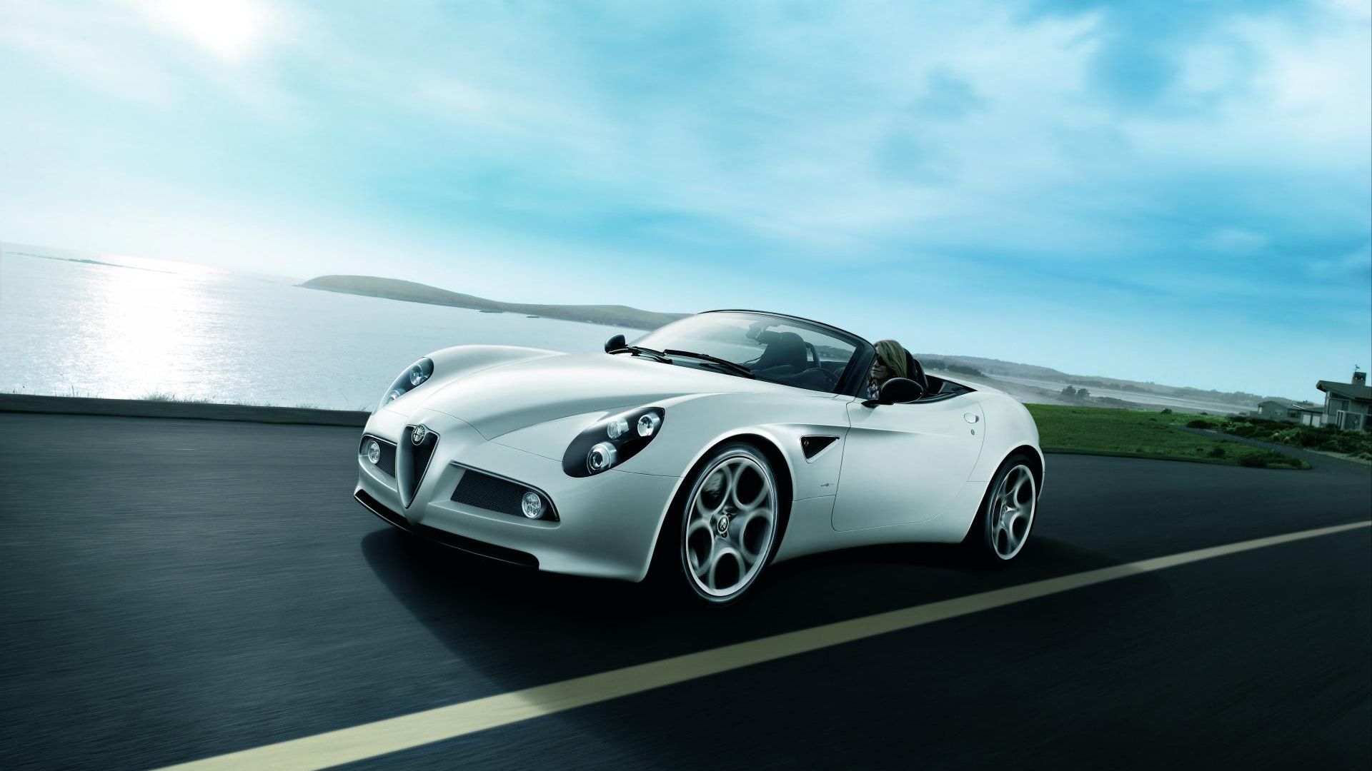 Alfa Romeo 8c - HD Wallpaper 