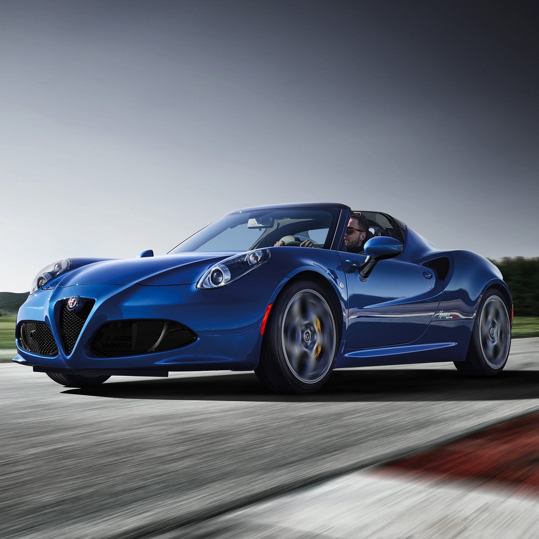 Alfa Romeo 4c - HD Wallpaper 