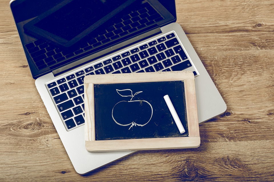 Macbook Pro 13 - HD Wallpaper 