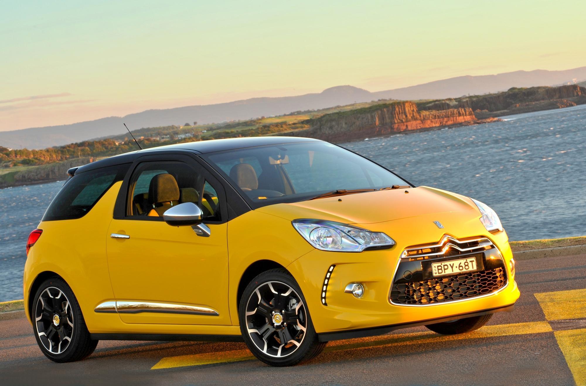 Citroen Ds3 Sport - Citroen Ds3 Yellow - HD Wallpaper 