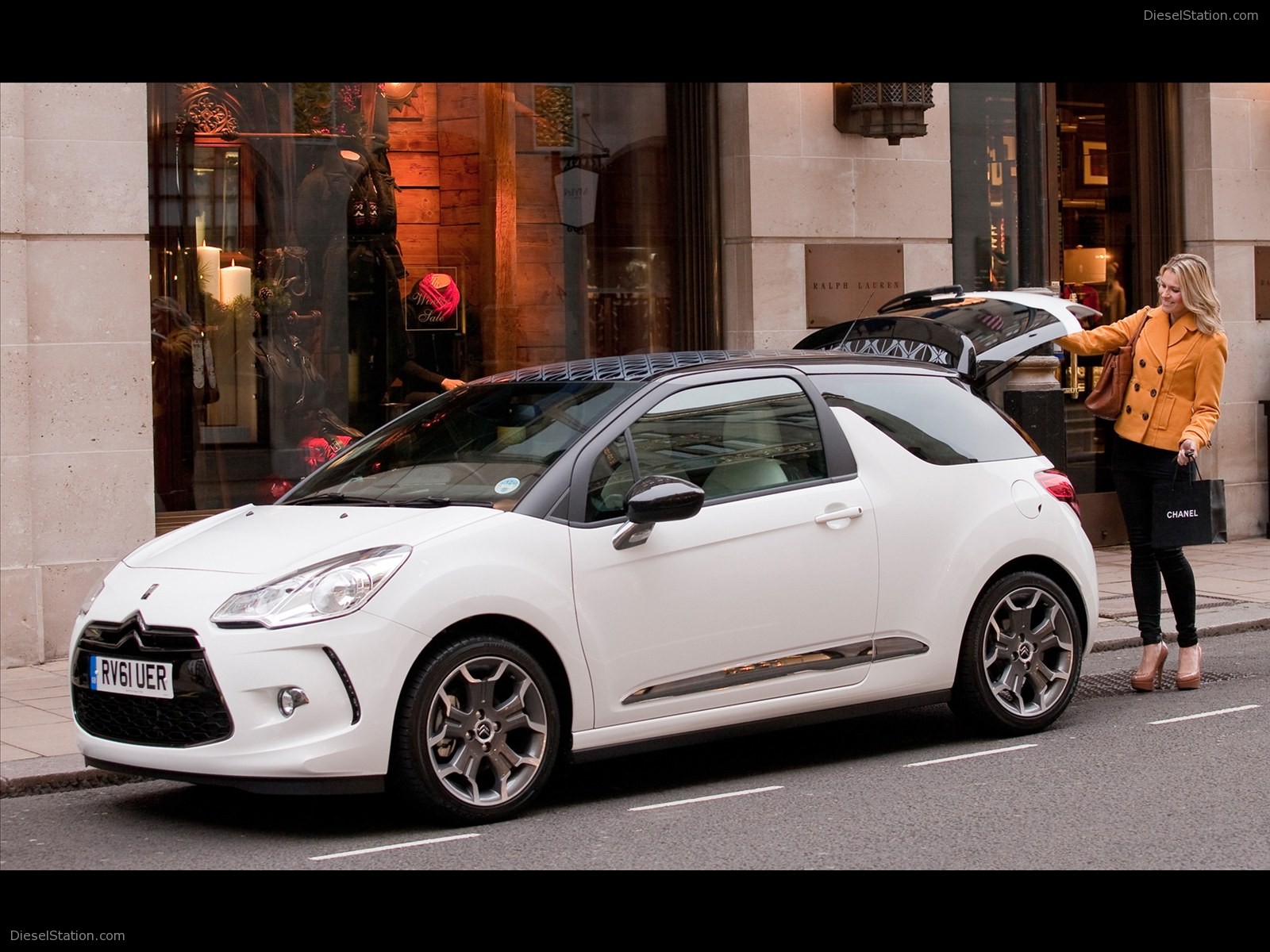 Citroen Ds3 Ultra Prestige - Citroen Ds3 Ultra Prestige 2012 - HD Wallpaper 