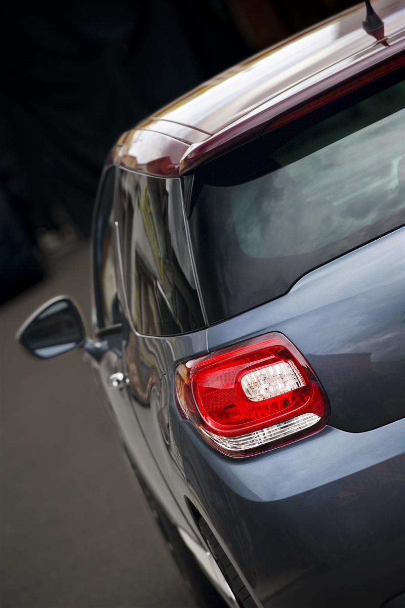 2011 Citroen Ds3 Thumbnail Image - Ds 3 - HD Wallpaper 