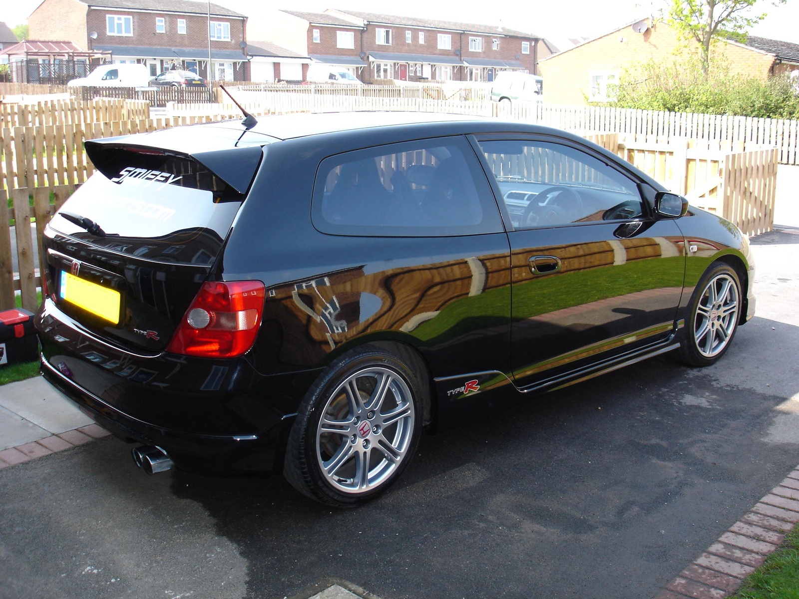 Honda Civic Hatchback 2002 - HD Wallpaper 