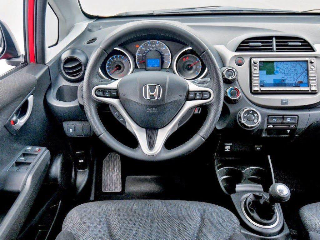 Honda Fit New Model 2017 - HD Wallpaper 