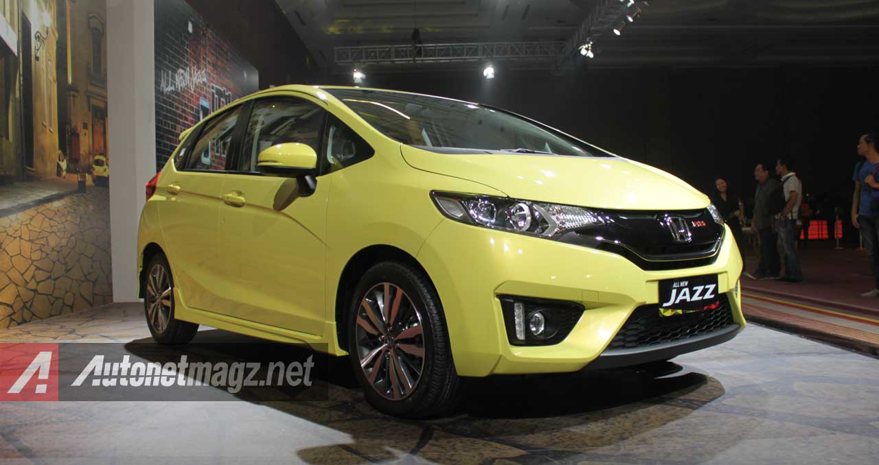 Honda, Wallpaper Honda Jazz Terbaru Indonesia - Mobil Honda Jazz - HD Wallpaper 