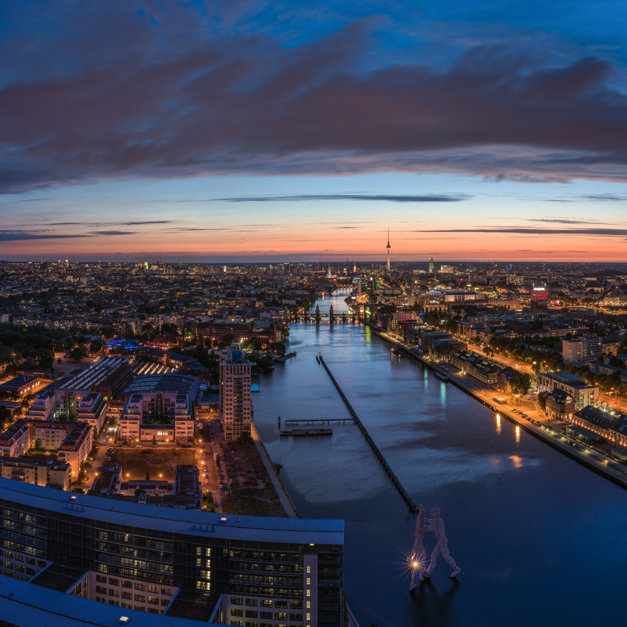 Beautiful City Wallpaper - HD Wallpaper 