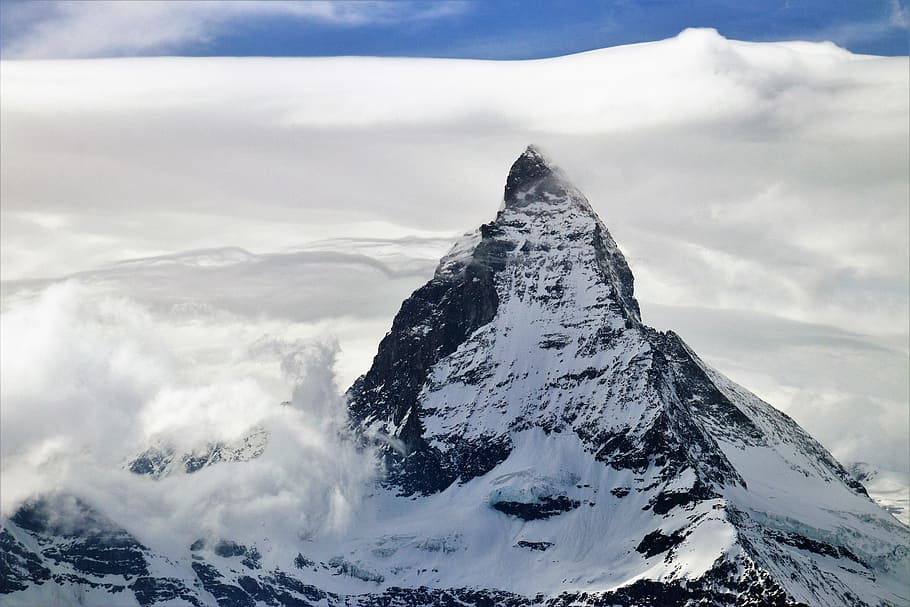 Mountain Covered With White Snow, Matterhorn, Zermatt, - Gornergrat Station - HD Wallpaper 