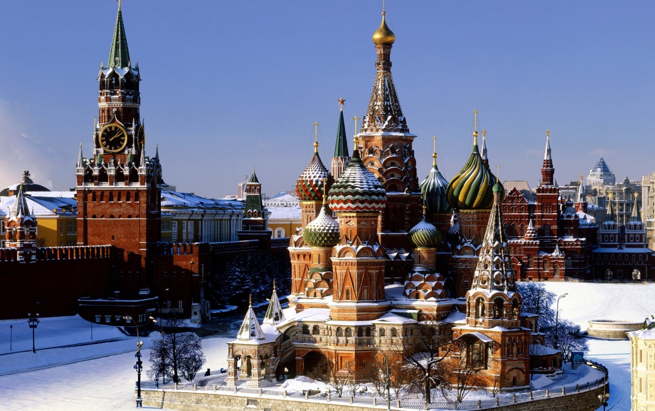 Moscow Wallpapers - Saint Basil's Cathedral Winter - HD Wallpaper 