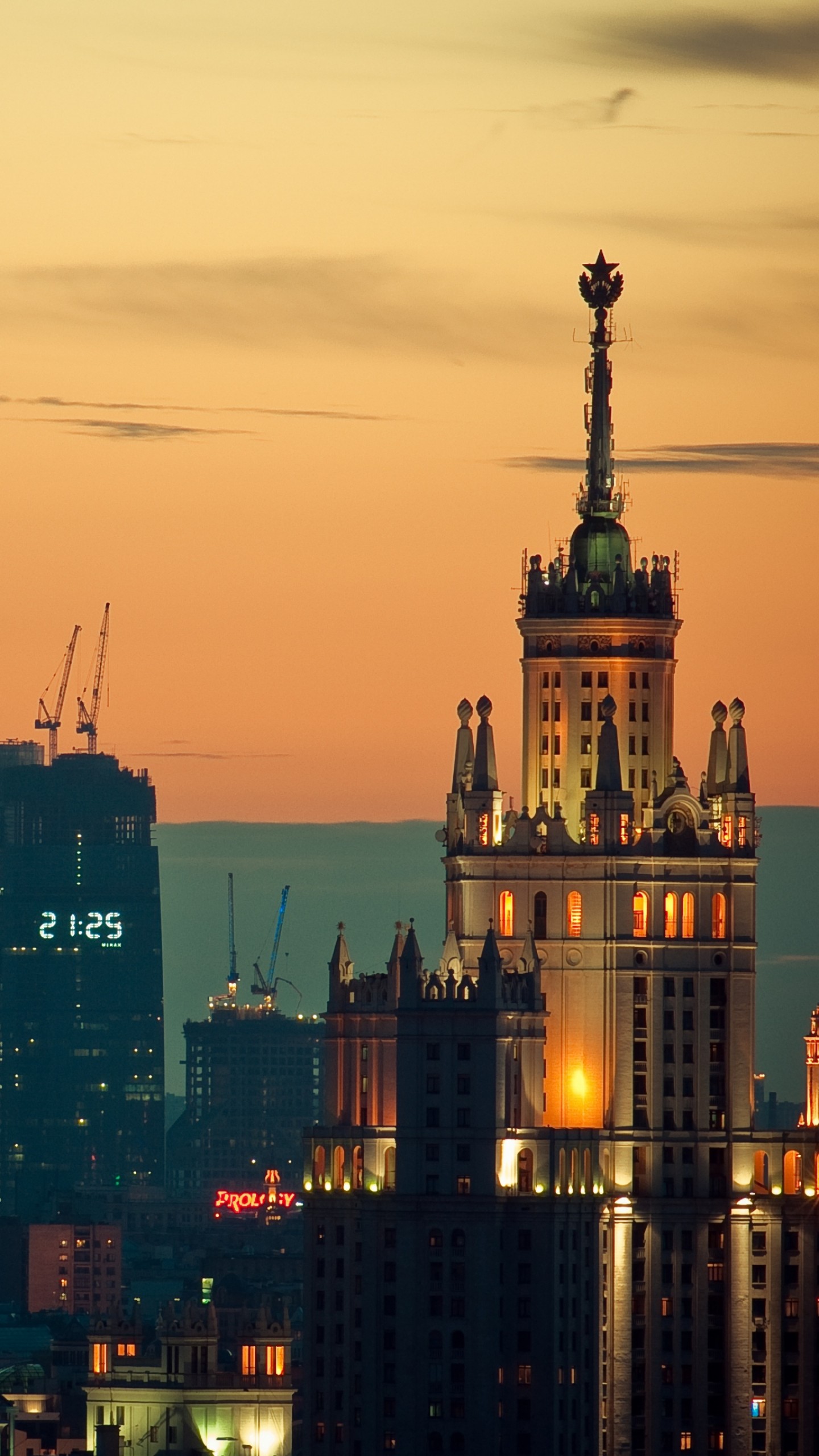 Moscow Sunset Wallpaper Iphone - HD Wallpaper 