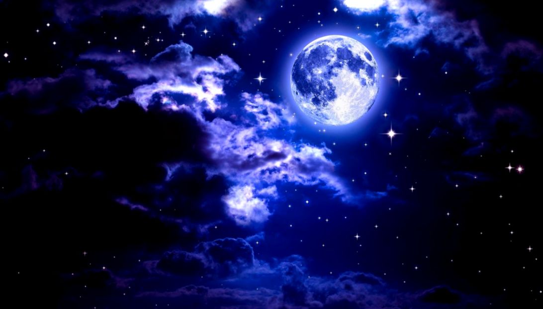 99 Night Sky Stars Moon Wallpaper Night Sky Stars Clouds - Beautiful Moon - HD Wallpaper 