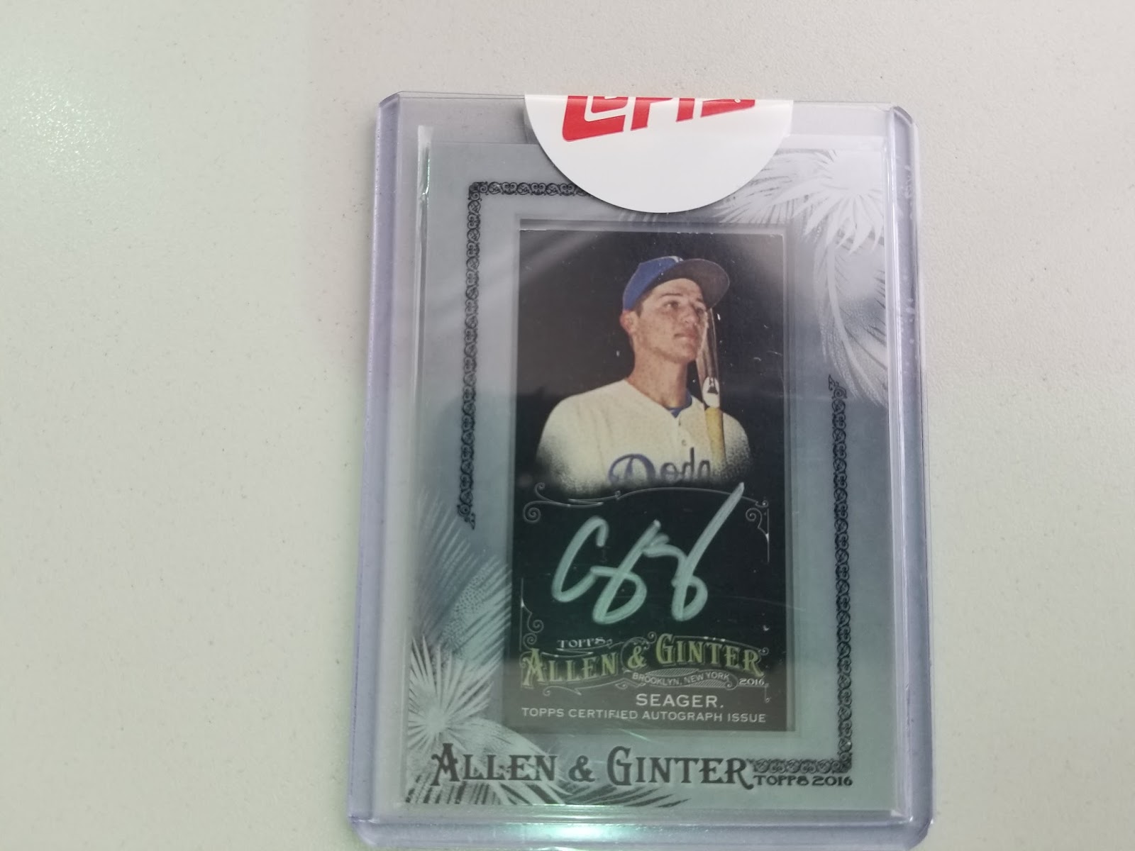 Gadget - HD Wallpaper 