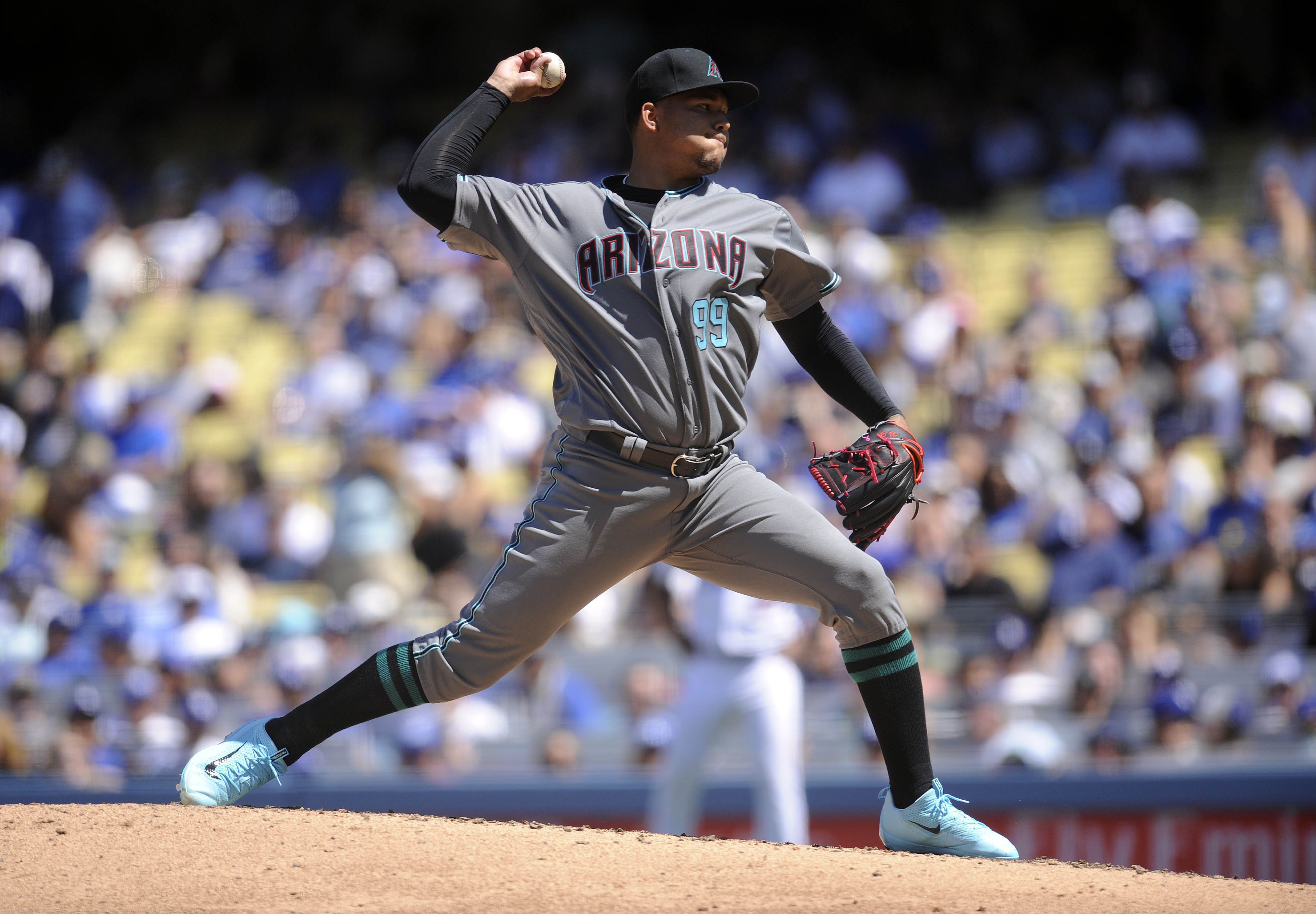 Pitcher - 3956x2748 Wallpaper - teahub.io