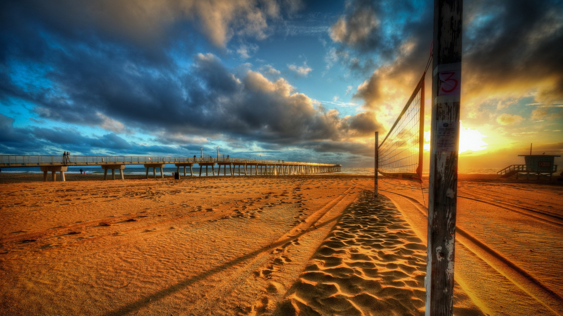 Volleyball Wallpapers - Beach Volleyball Court Sunset - HD Wallpaper 