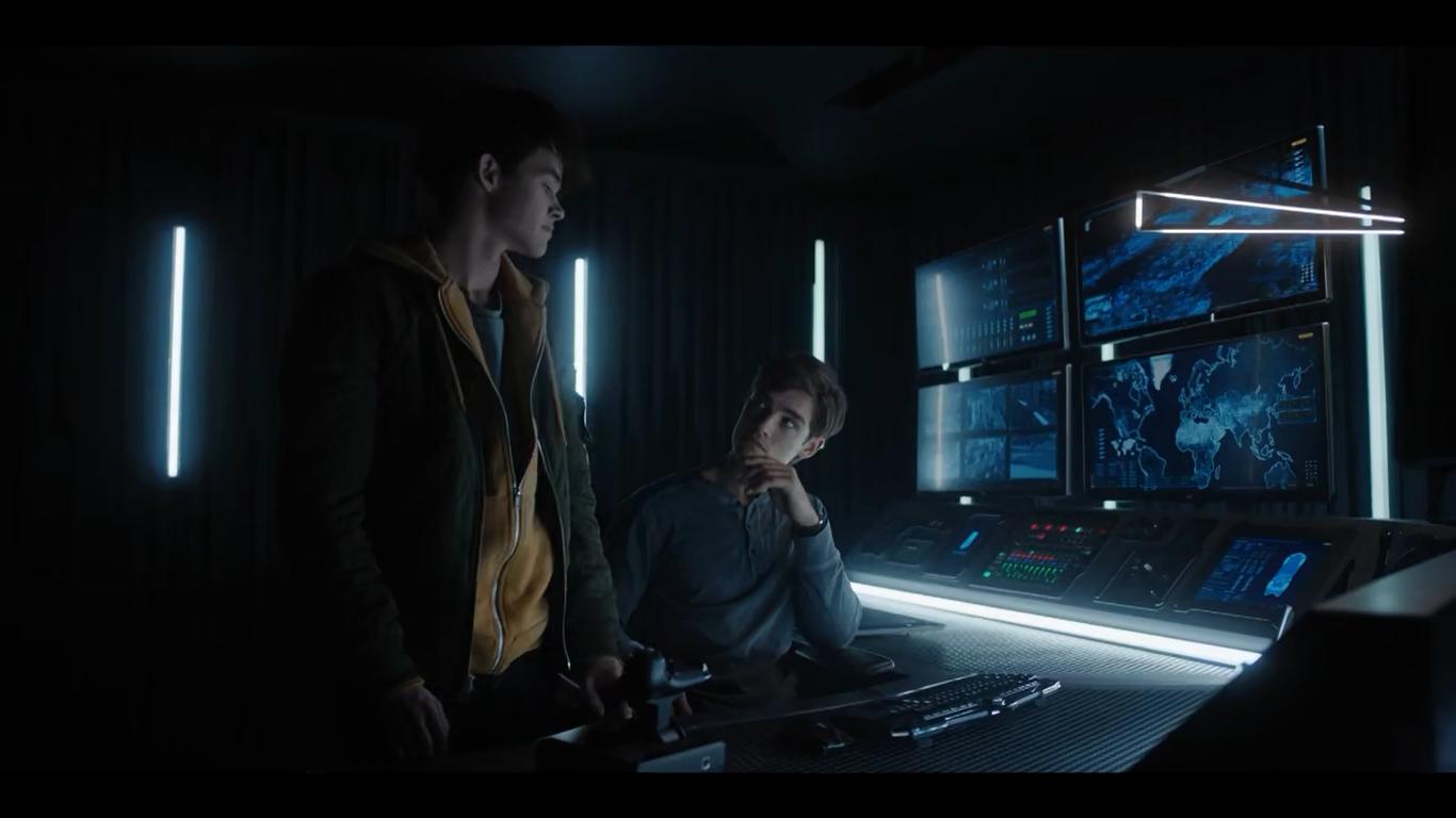 Curran Walters And Brenton Thwaites - HD Wallpaper 