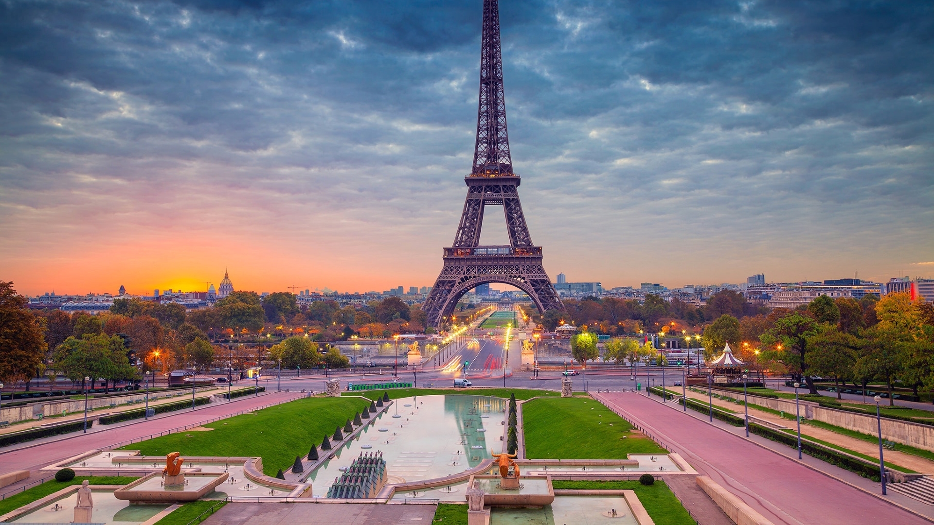 Eiffel Tower - HD Wallpaper 