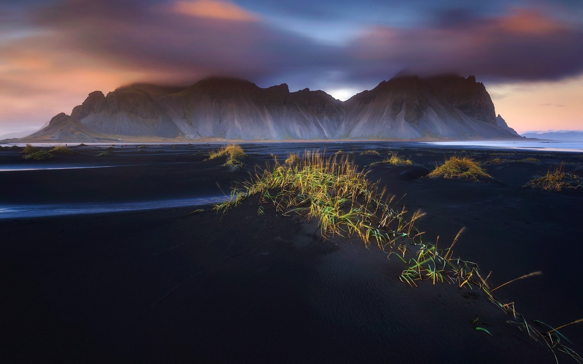 Wallpaper Mountains, Black Beach, Sea, Clouds, Dusk - Black Wallpaper Mountains - 1920x1200 Wallpaper Wallpaper Mountains, Black Beach, Sea, Clouds, Dusk - Black Wallpaper Mountains - 1920x1200 Wallpaper