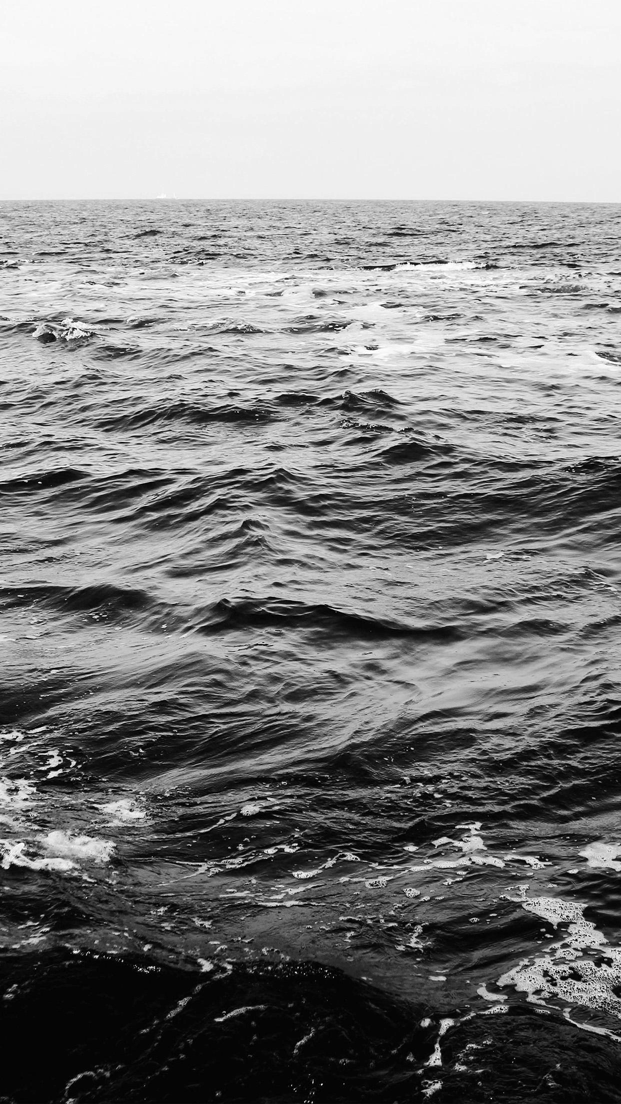 Black Sea Wallpaper - Sea Bw - HD Wallpaper 