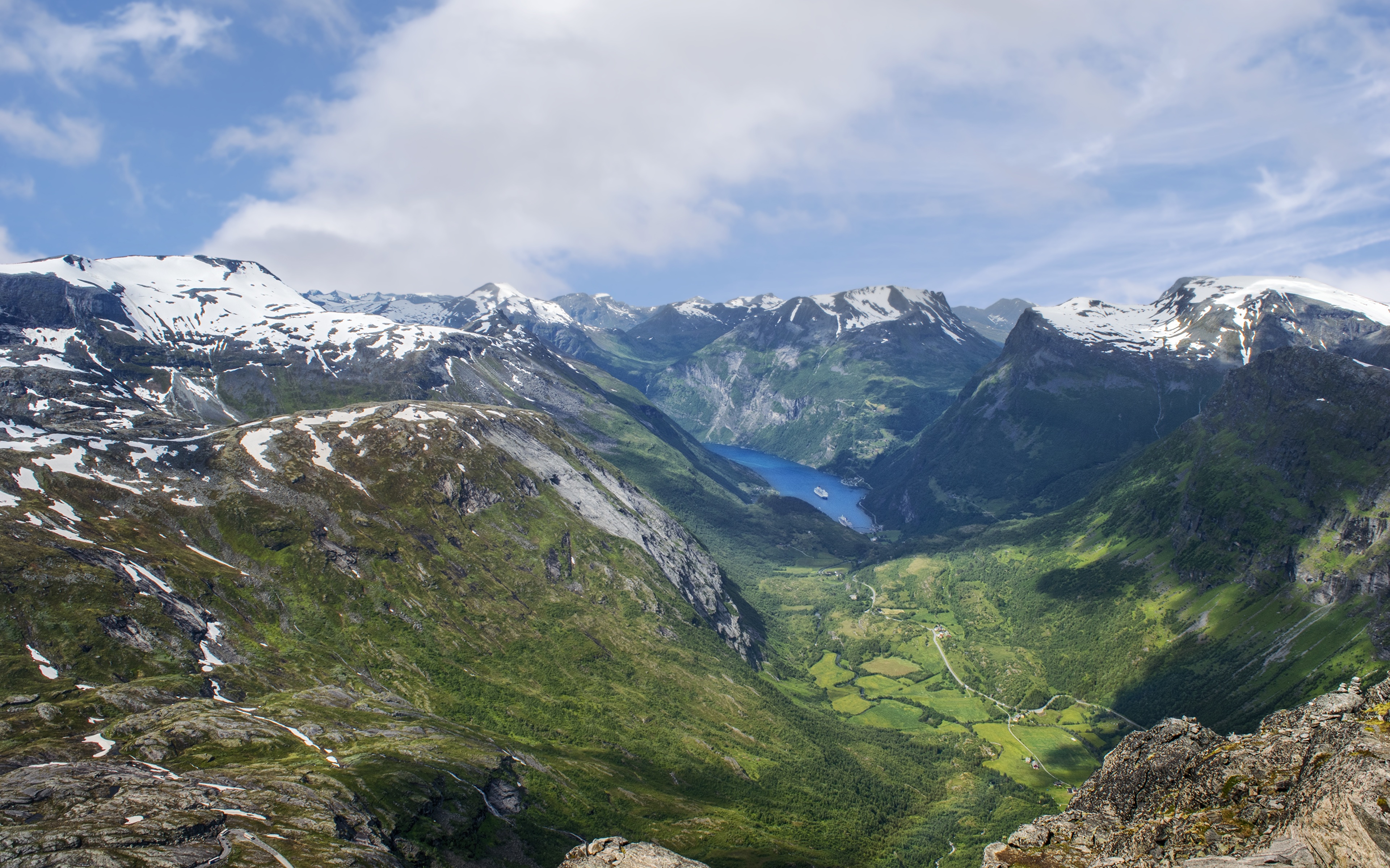 Geiranger - HD Wallpaper 