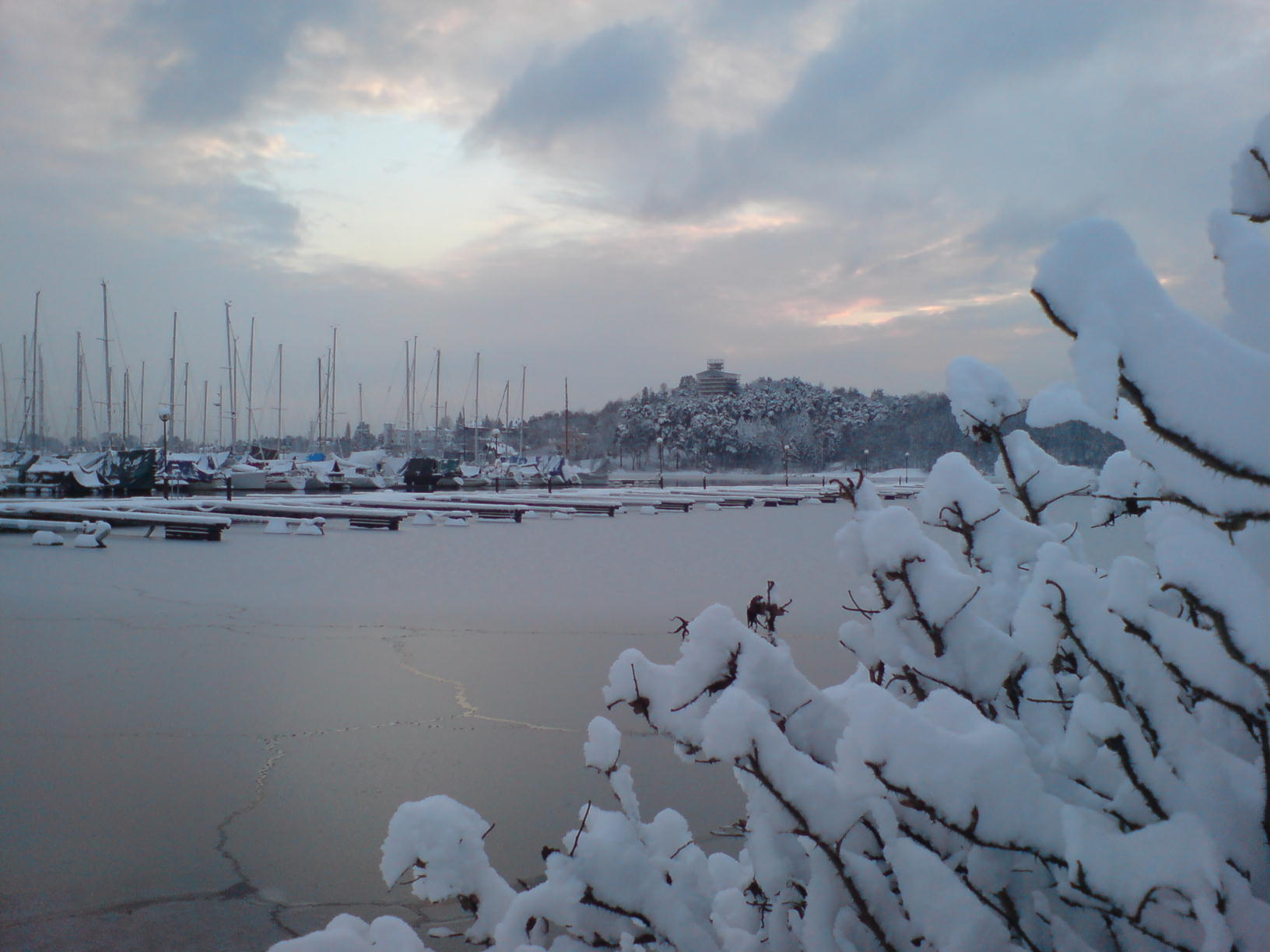Winter At Bygdøy, Oslo - Snow - HD Wallpaper 