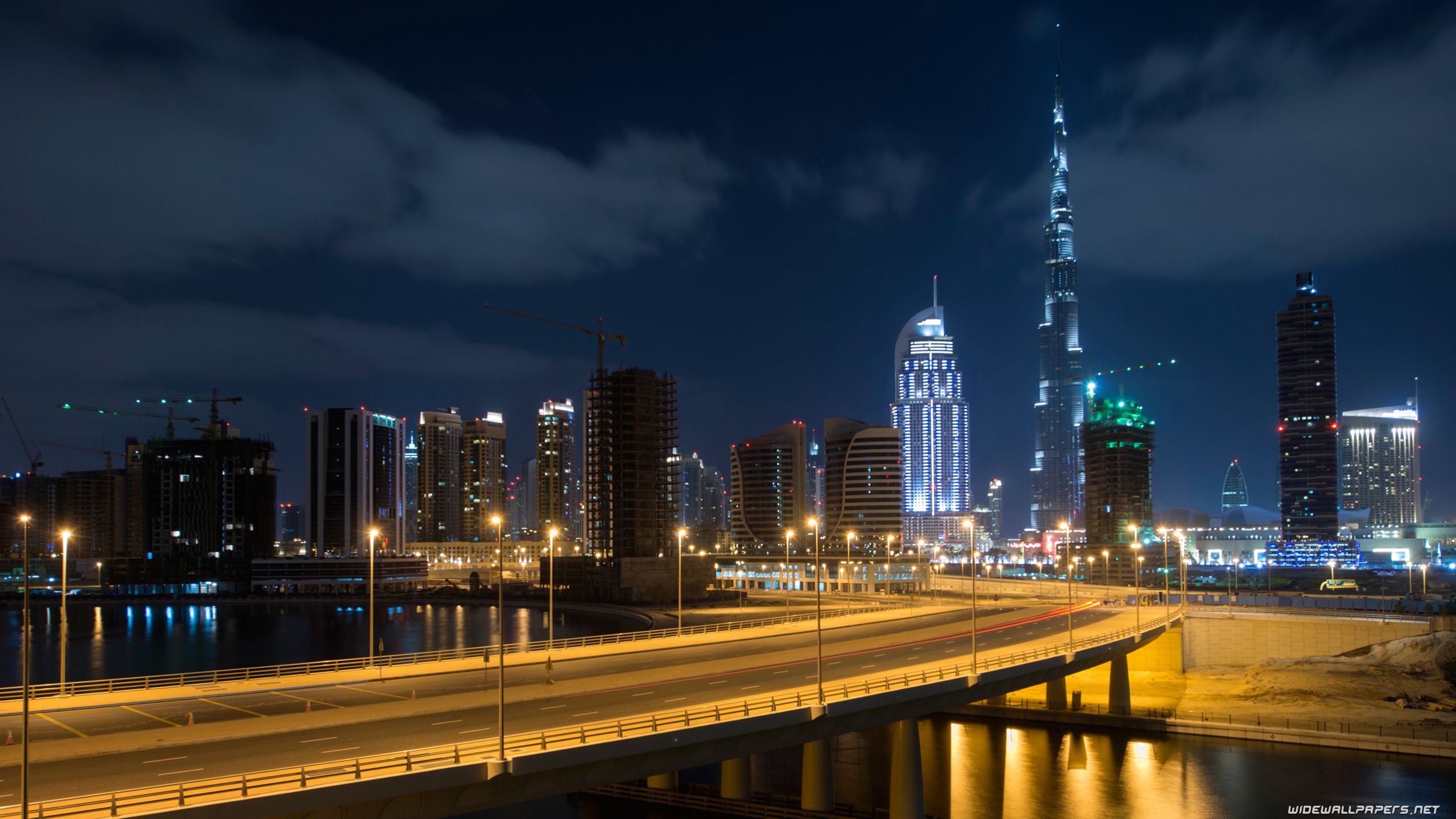 Full Hd Dubai Roads And Burj Khalifa Wallpaper - 4k Ultra Hd Dubai Wallpaper  For Pc - 2560x1440 Wallpaper 