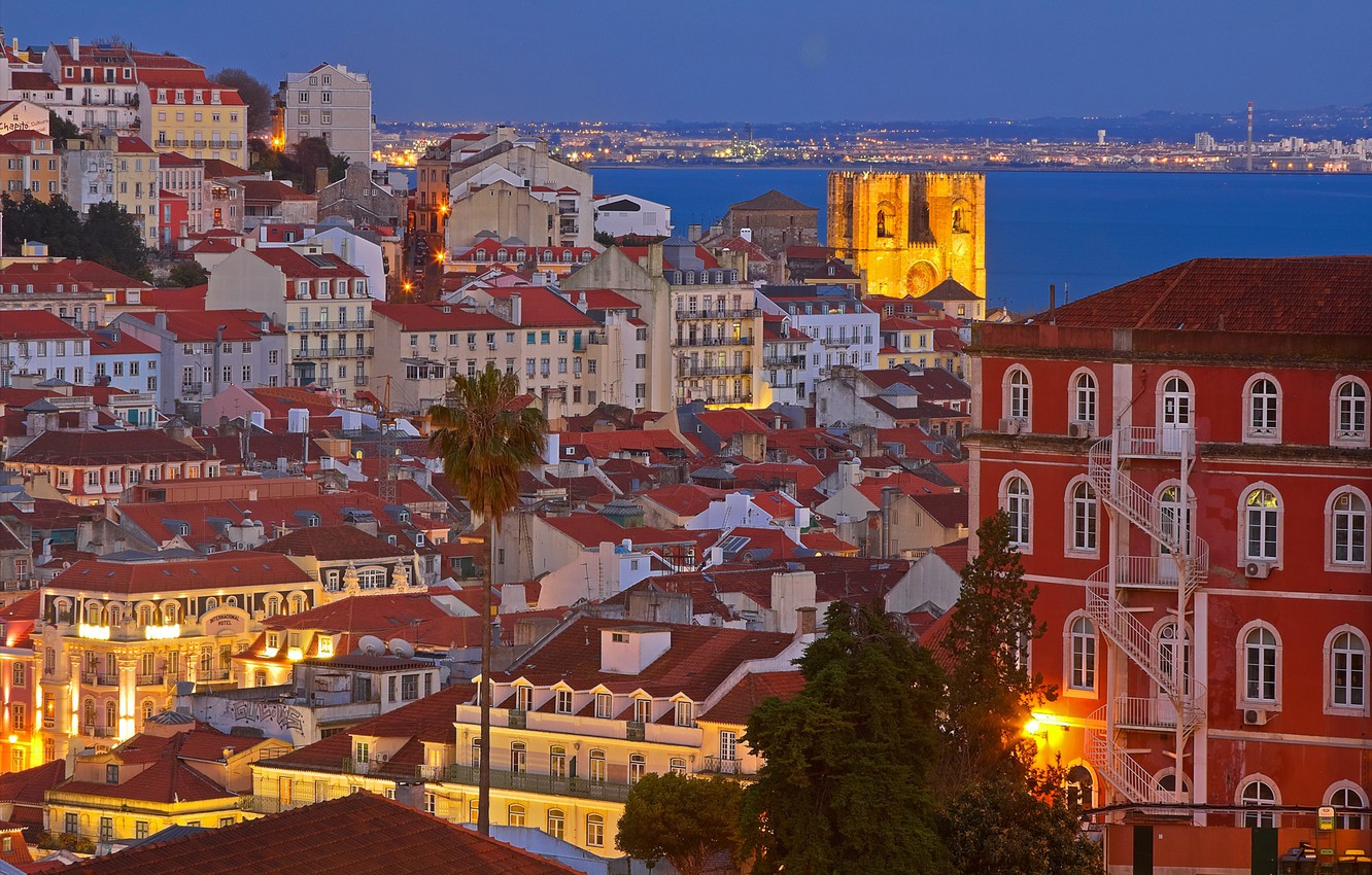Photo Wallpaper Sea, Home, Portugal, Lisbon, Alfama - Lisbon - HD Wallpaper 