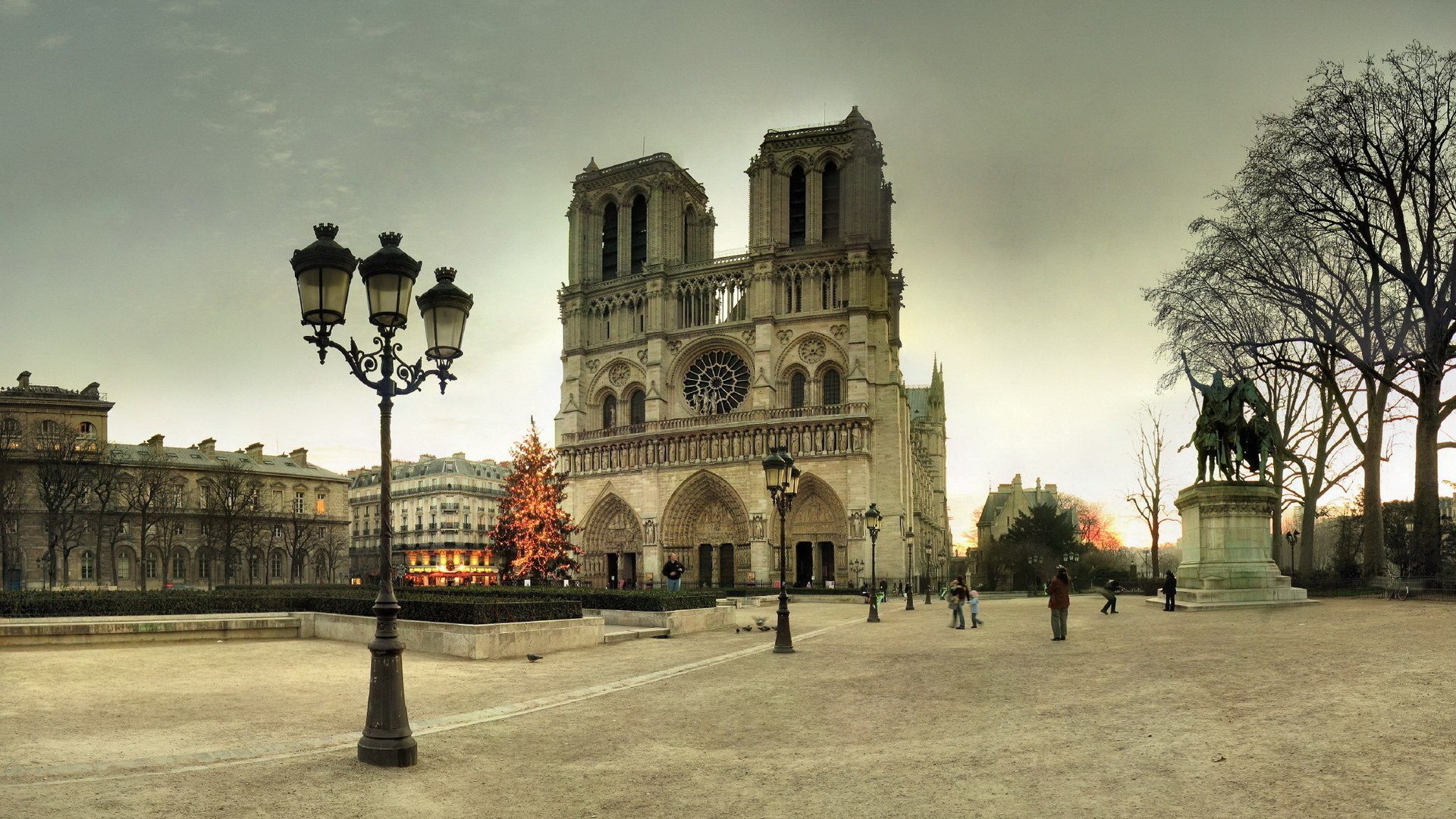 Wallpaper Notre Dame Cathedral Paris Gothic - Notre Dame De Paris - HD Wallpaper 