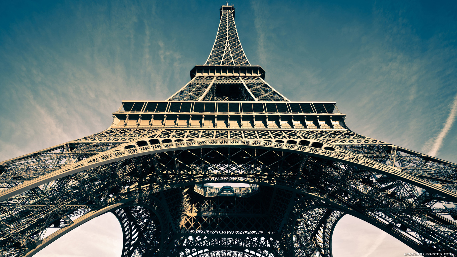 Eiffel Tower - HD Wallpaper 