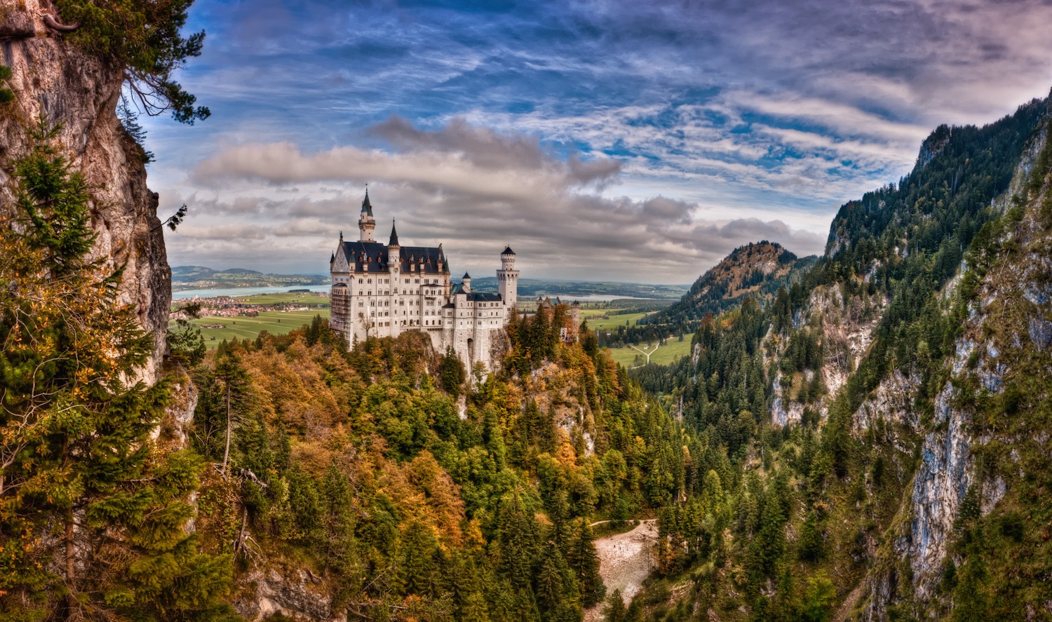 Wallpaper - Neuschwanstein Castle - HD Wallpaper 