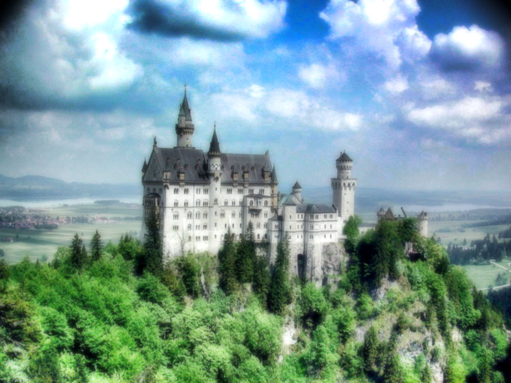 Neuschwanstein Castle - HD Wallpaper 