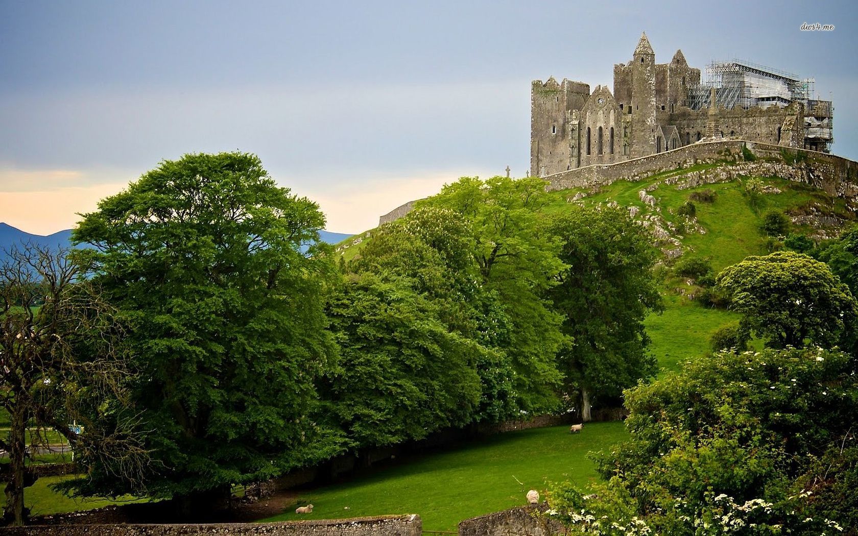 Rock Of Cashel - HD Wallpaper 