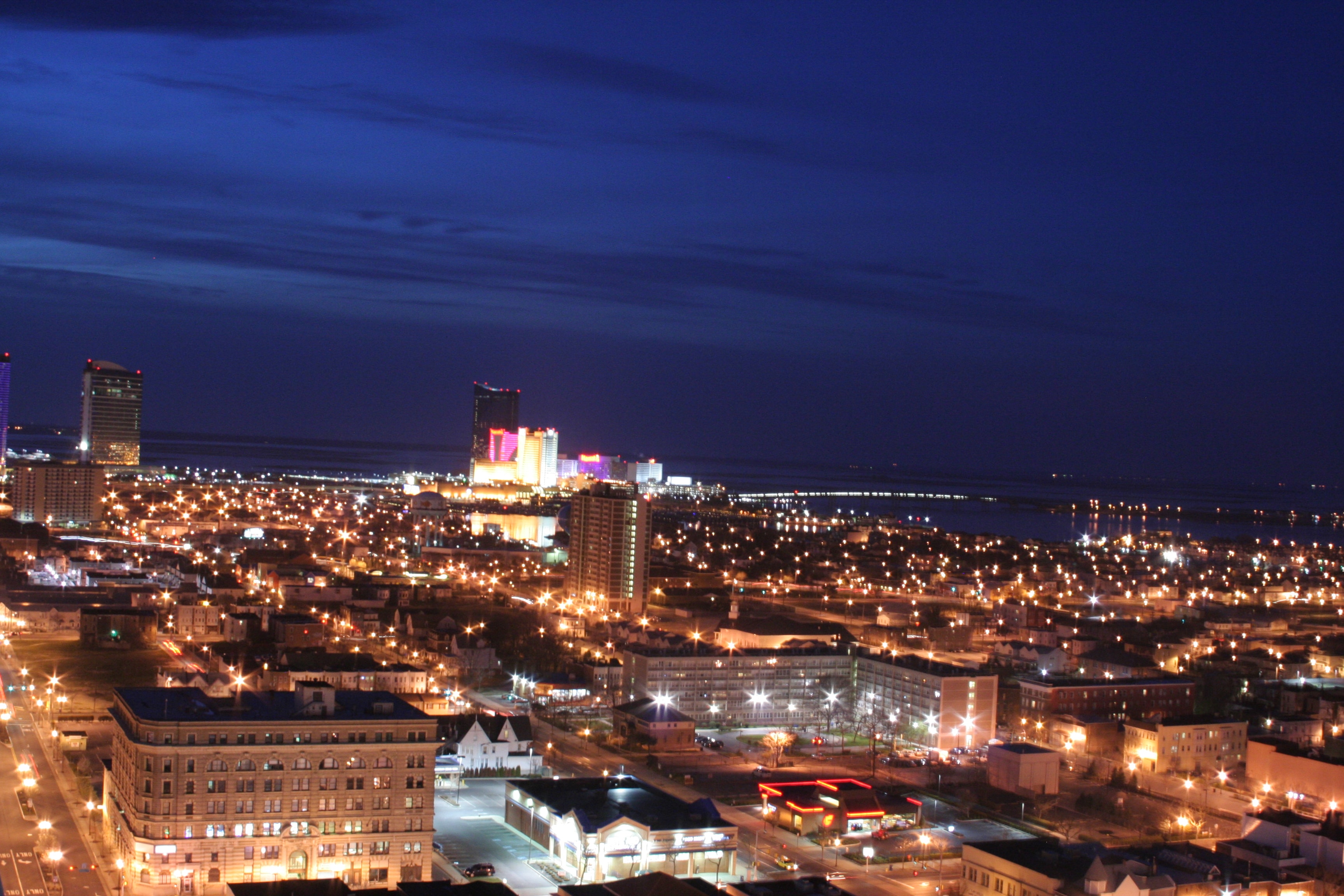Atlantic City Desktop Wallpaper - New Jersey Famous Place - HD Wallpaper 