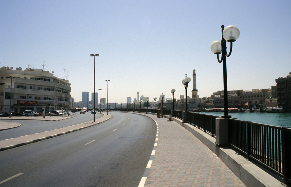 Dxb Dubai Creek - Dubai Road City - HD Wallpaper 