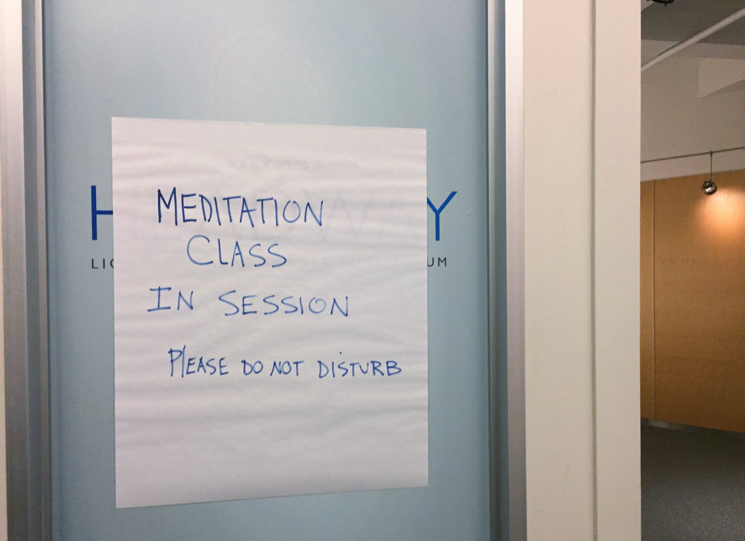 Meditation, Mindfulness, Schools, Aclj, Buddhism - Room - HD Wallpaper 