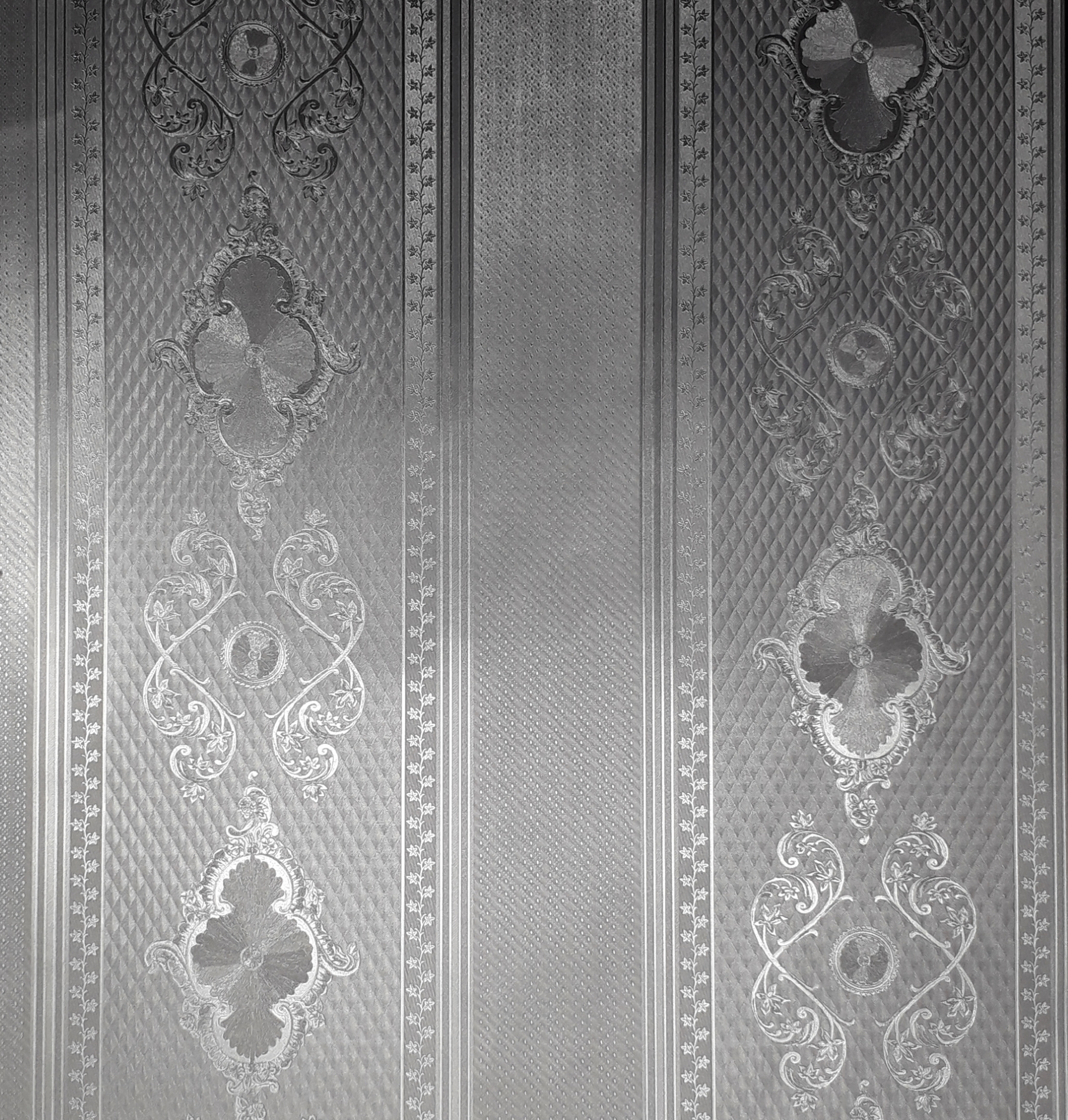 Monochrome - HD Wallpaper 