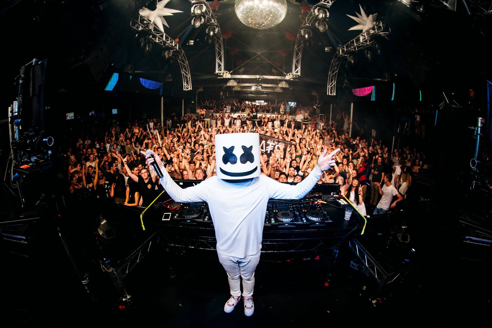 Marshmallow Wallpapers - Marshmello Dj Wallpaper Hd - HD Wallpaper 