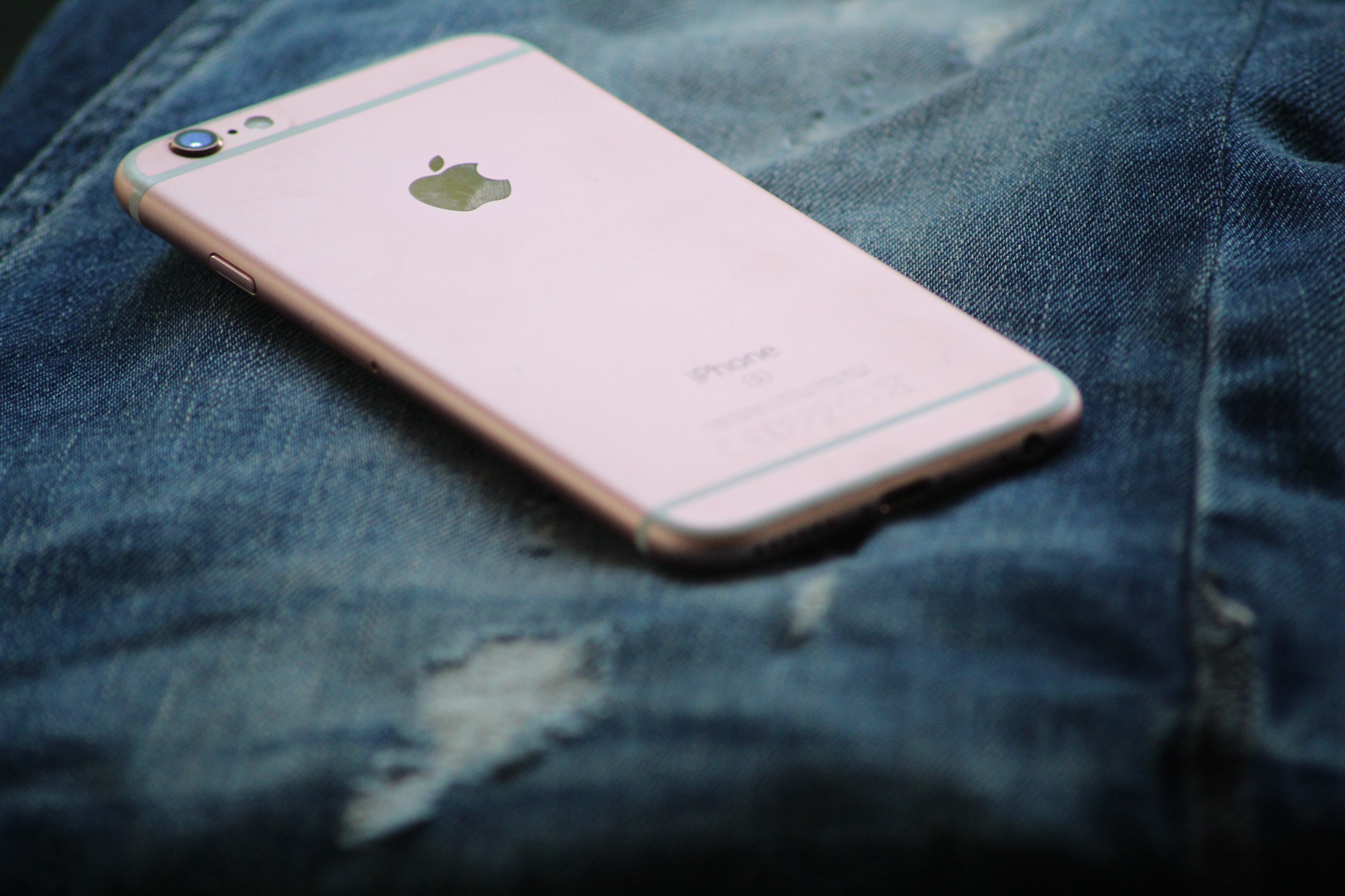 Iphone 6s Rose Gold Wallpaper - HD Wallpaper 