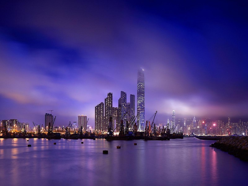 Fabulous City Harbor On A Foggy Night Wallpaper - HD Wallpaper 