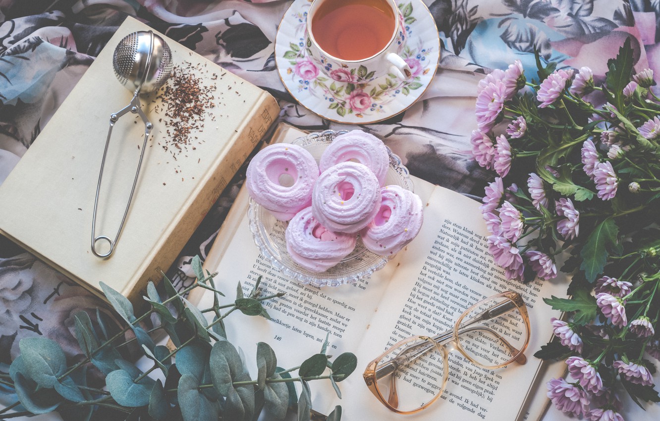 Photo Wallpaper Flowers, Tea, Books, Marshmallows - Flower And Book Background - HD Wallpaper 