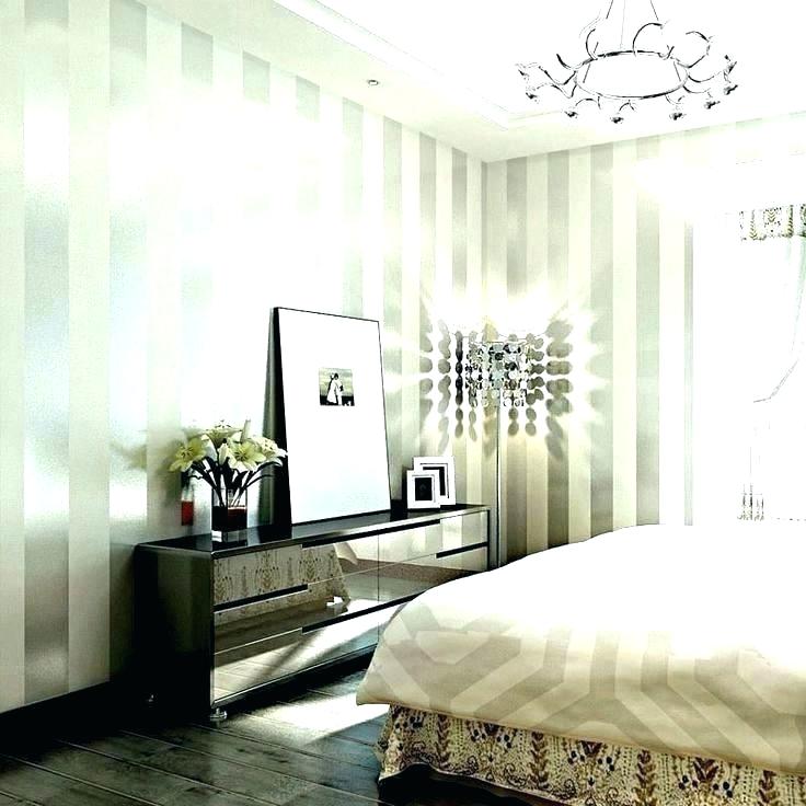 Glitter Wallpaper For Bedroom Walls Glitter Wallpaper - Striped Wallpaper To Make Room Look Bigger - HD Wallpaper 