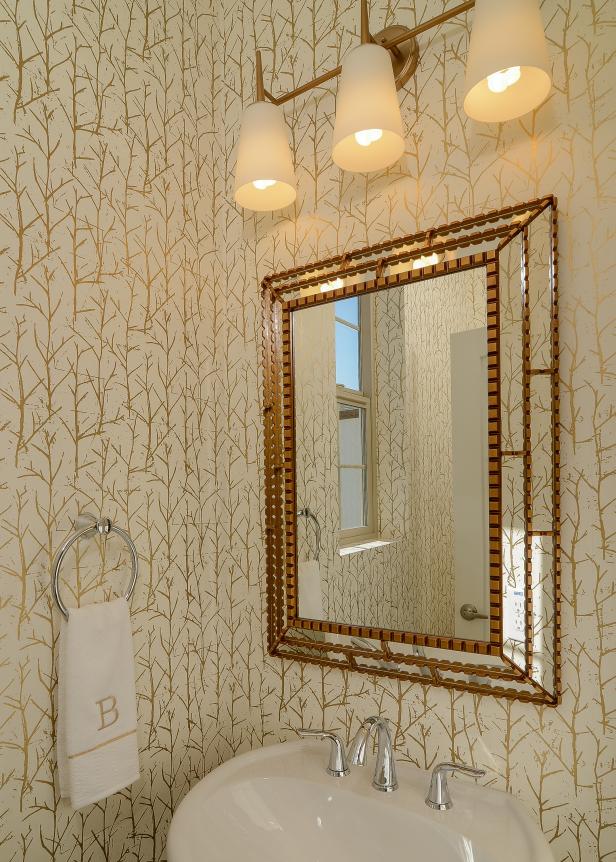White And Gold Transitional Bathroom - Bathroom - HD Wallpaper 