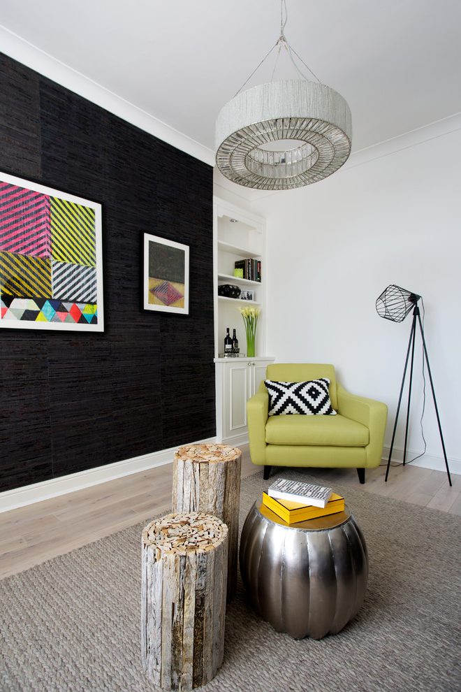 London Black Textured Wallpaper With Round Side Tables - Window Blind - HD Wallpaper 