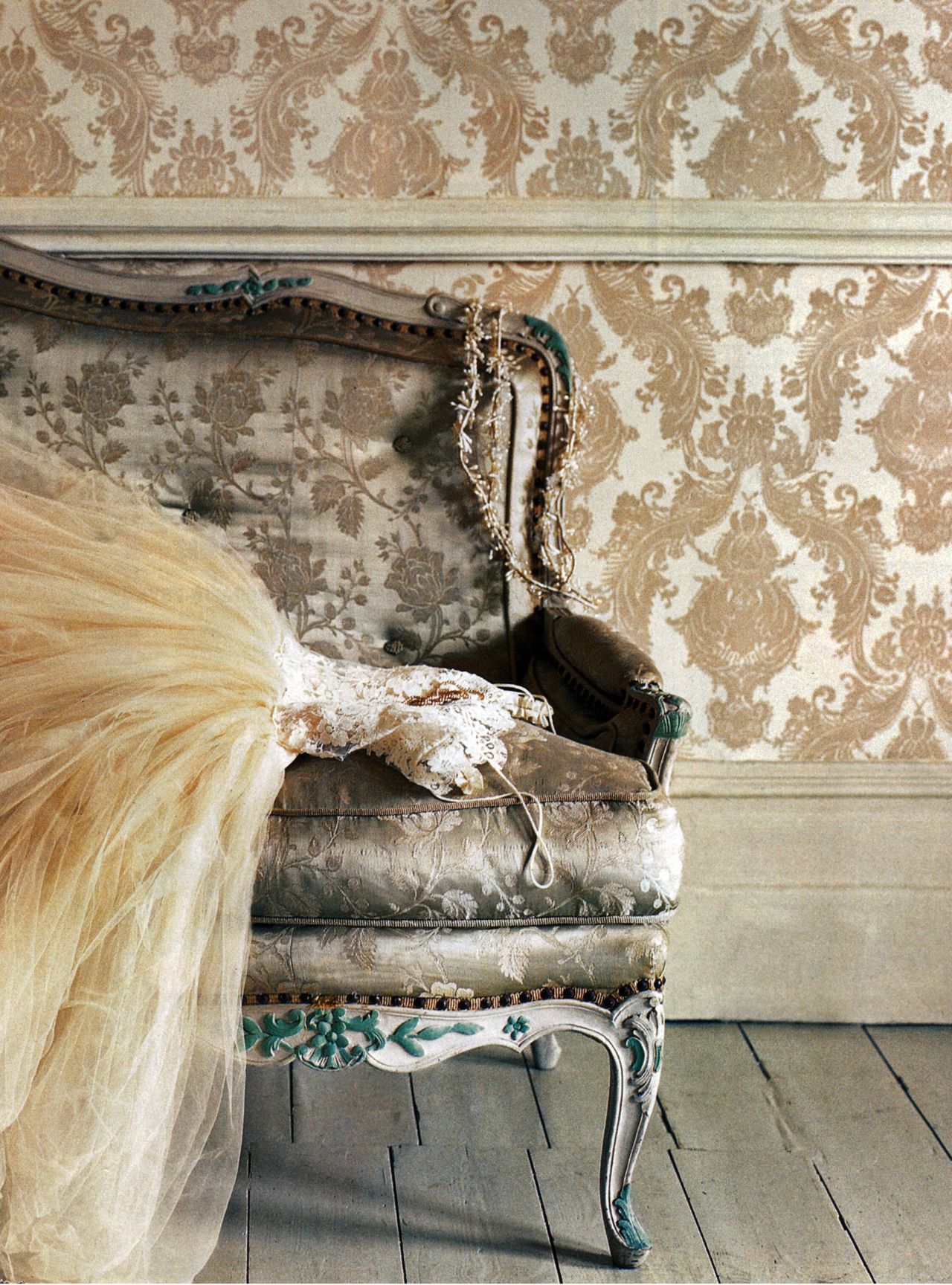 Victorian Dresses - HD Wallpaper 