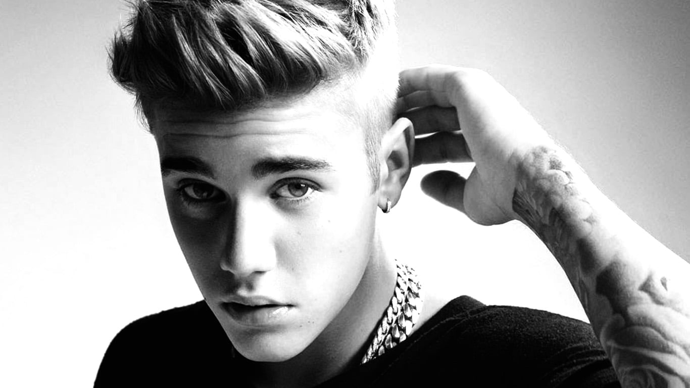 Justin Bieber Black And White - HD Wallpaper 