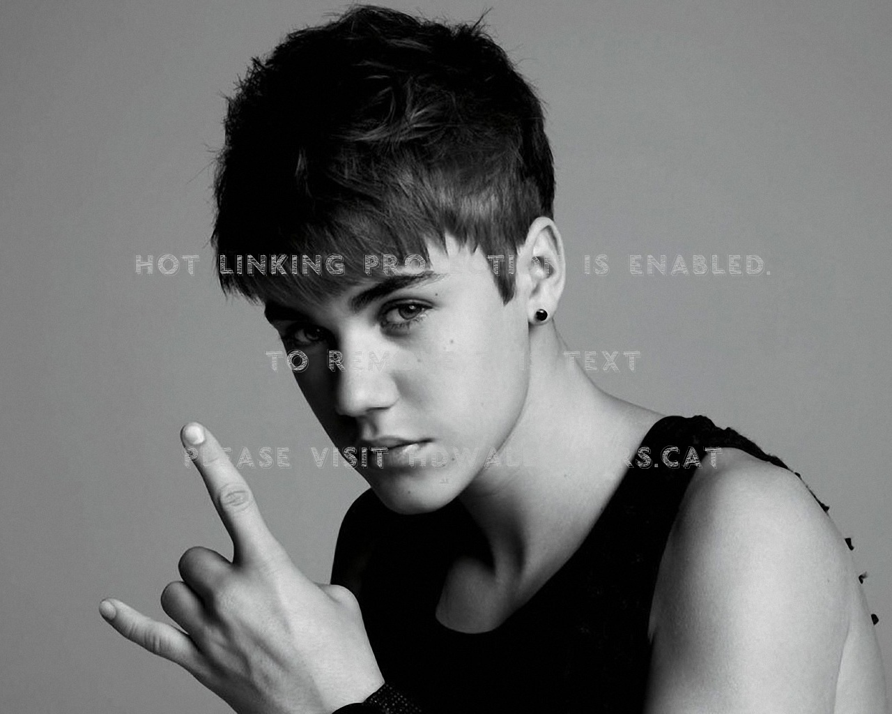Justin Bieber Wallpaper 2012 Entertainment - World Top 10 Smart Boy - HD Wallpaper 