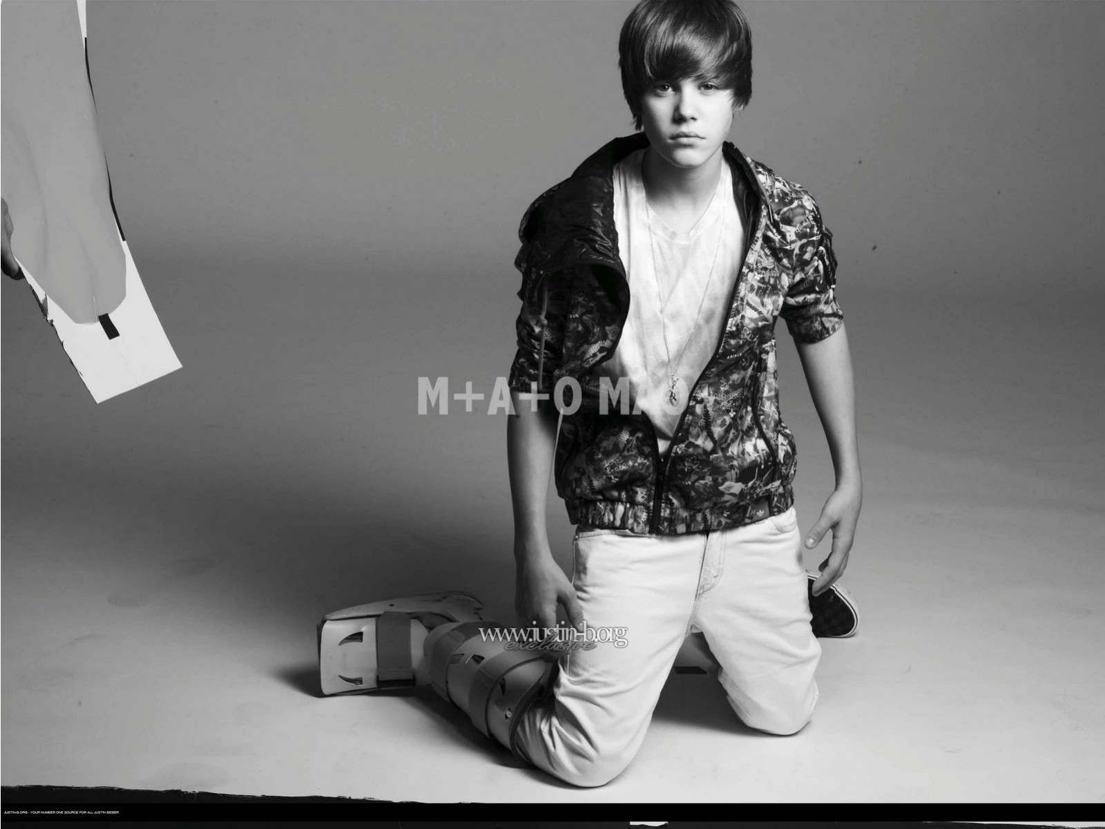 Justin Bieber Tapet - HD Wallpaper 