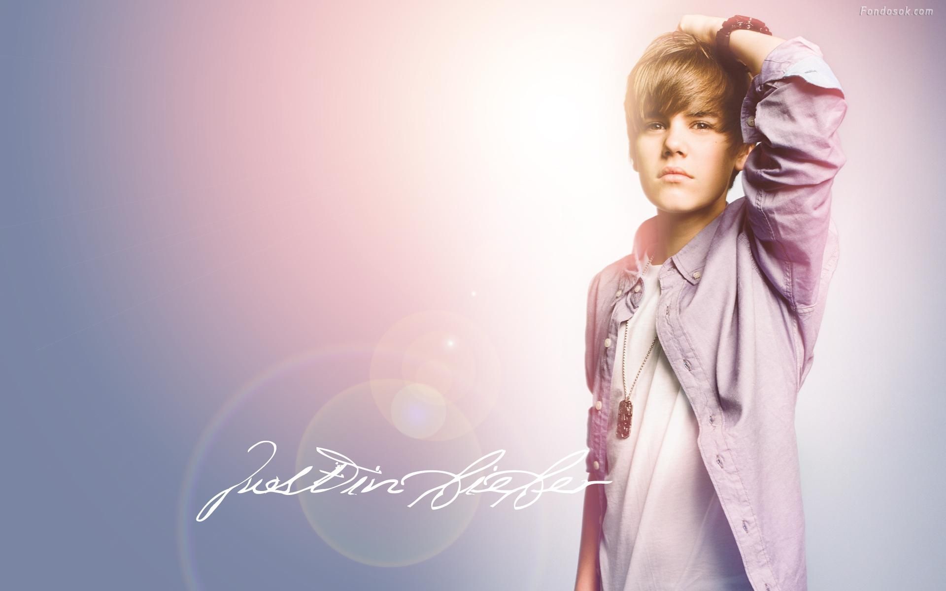 By Indiana Bidgod Wallpaper For Computer - Justin Bieber Photo 2010 - HD Wallpaper 