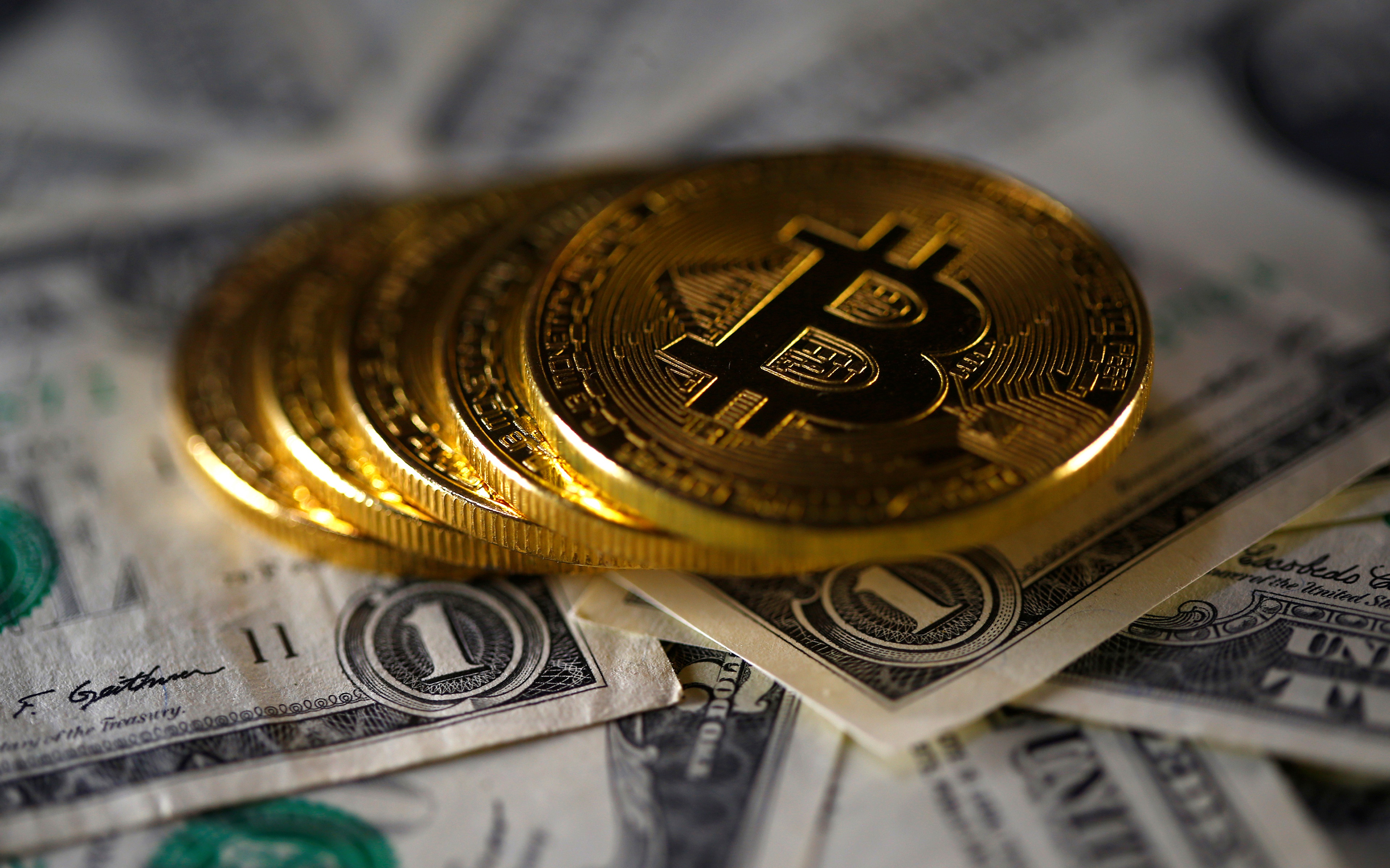Wallpaper Of Bitcoin, Coin, Money, Technology Background - Imagenes De Dinero 4k - HD Wallpaper 
