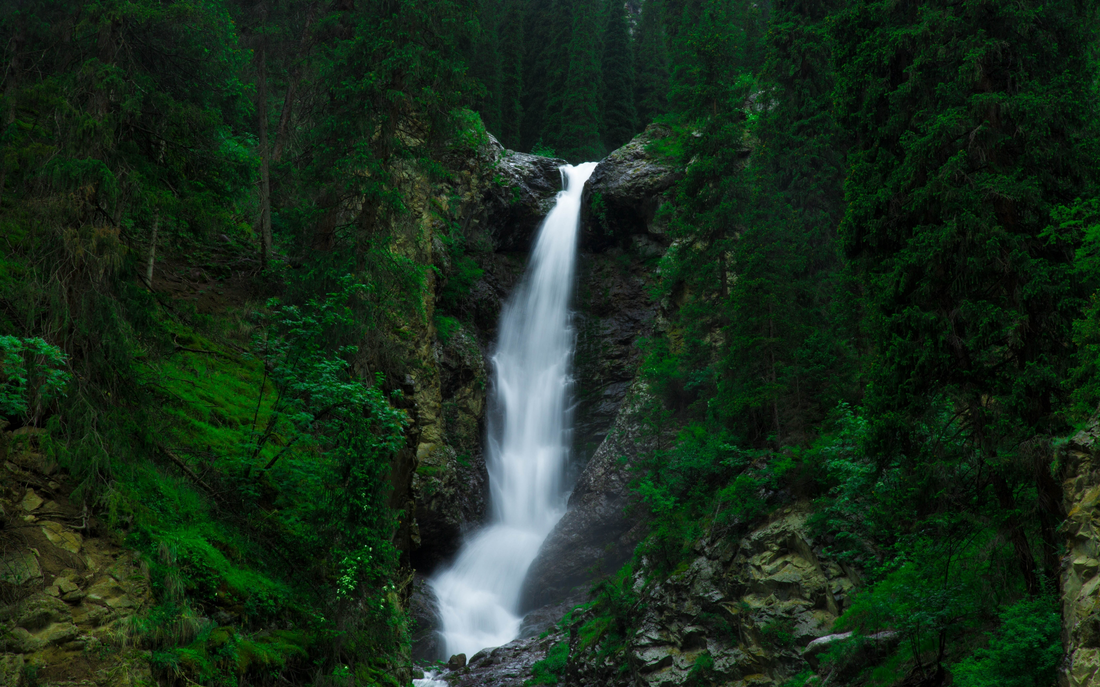Water Current, Waterfall, Green Forest, Nature, Wallpaper - 4k Wallpaper Green Nature - HD Wallpaper 