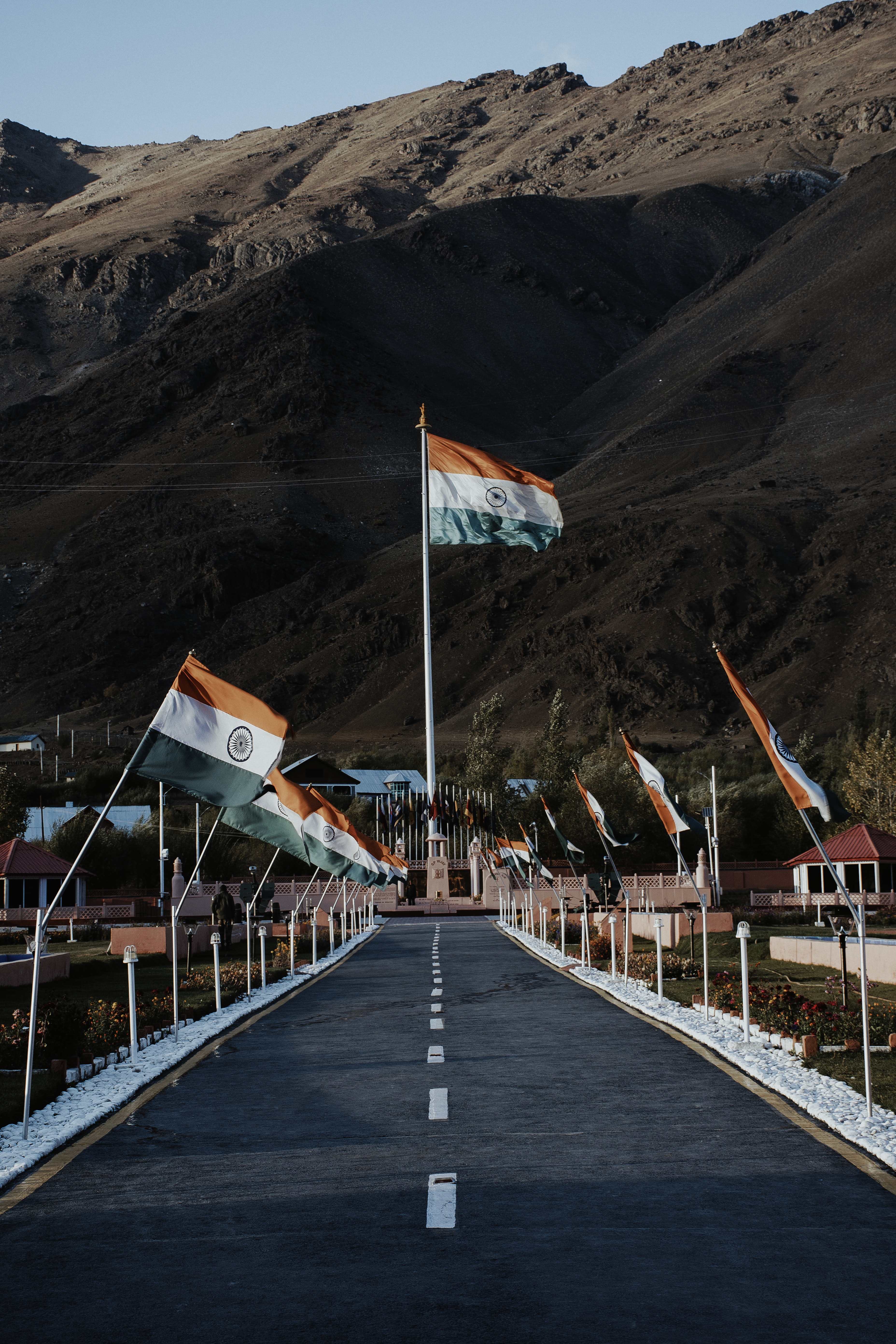 Indian Army Wallpaper Hd - HD Wallpaper 