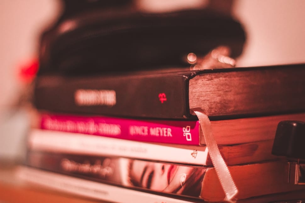 Study Book Lot Preview - Study Table With Books - 970x646 Wallpaper - Study Book Lot Preview - Study Table With Books - 970x646 Wallpaper -